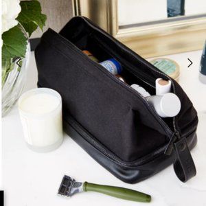Black BEIS brand unisex toiletry bag